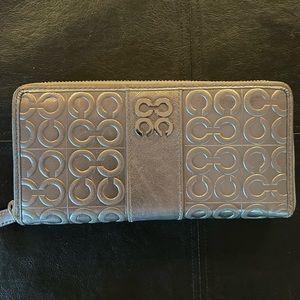 Coach full zip wallet